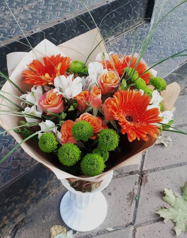Букет цветов из: Герберы, Хризантемы, Альстромерии и Розы в Благодатном