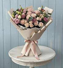 Букет цветов из:  Розы и Лизиантусы в Благодатном