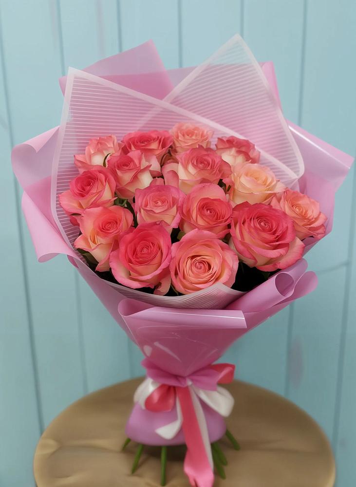 Букет 15 Розовых роз Равель в Благодатном