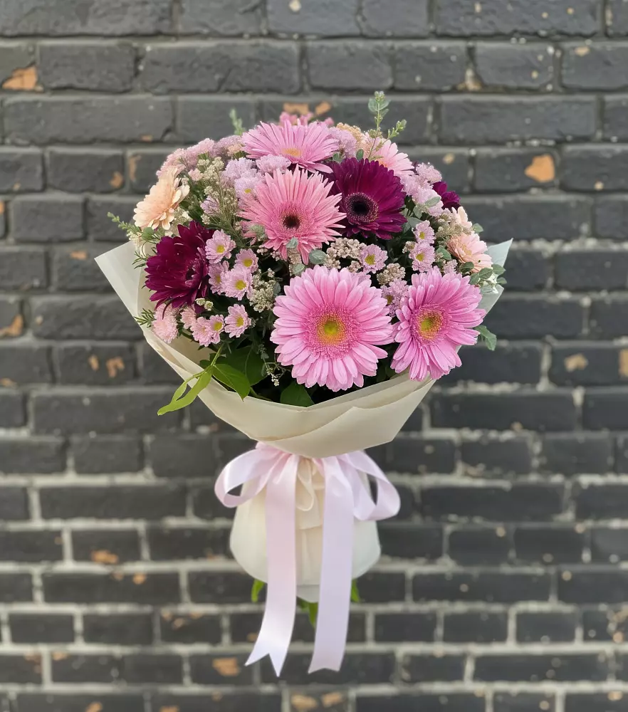 Букет цветов из: Герберы и Хризантемы в Благодатном
