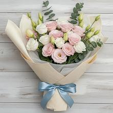 Букет цветов из:  Лизиантусы #REPLACE_PRED# Благодатном