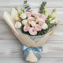 Букет цветов из:  Лизиантусы в Благодатном