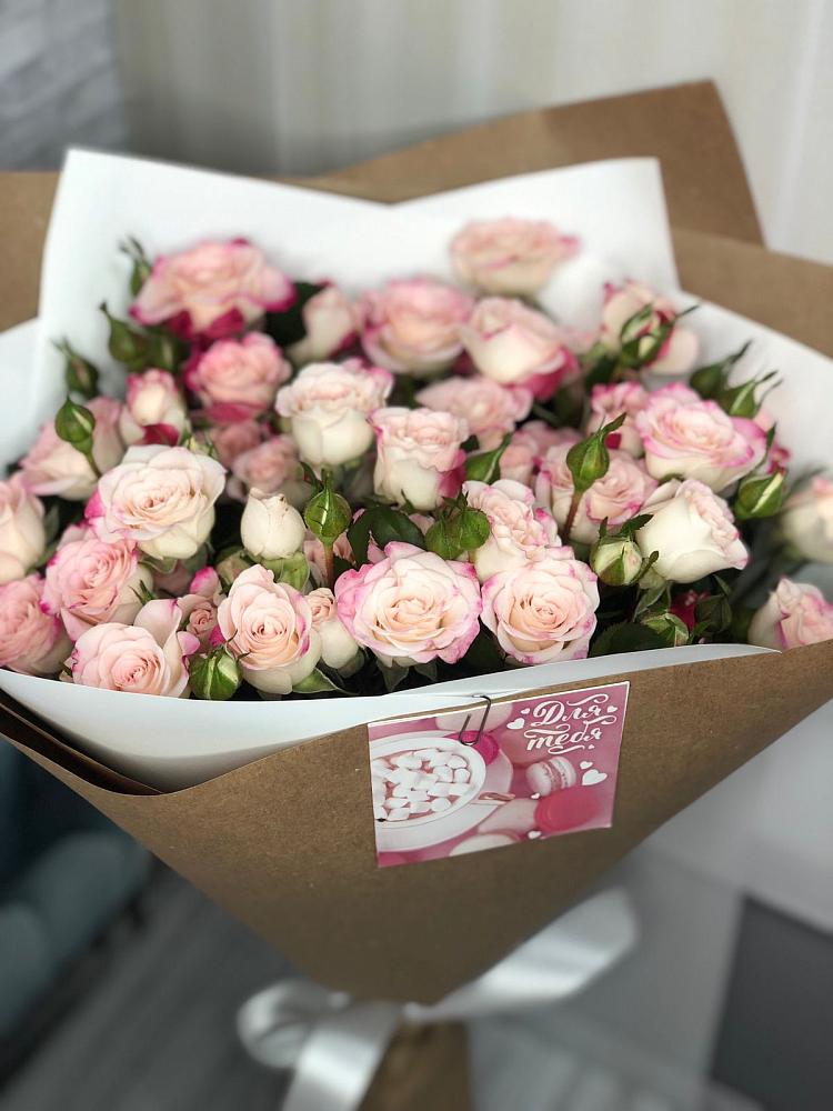 Букет цветов из: Розы в Благодатном