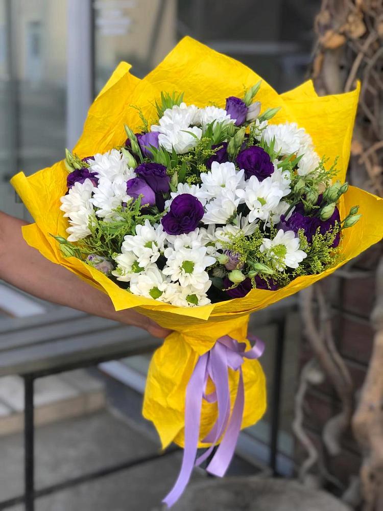 Букет цветов из: Ирисы, Хризантемы и Ромашки в Благодатном