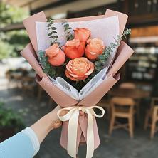 Букет цветов из:  Розы в Благодатном