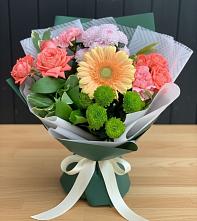 Букет цветов из:  Гвоздики, Розы, Герберы и Хризантемы в Благодатном