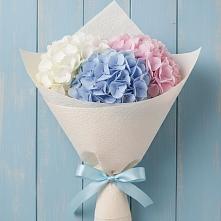 Букет цветов из:  Гортензия в Благодатном
