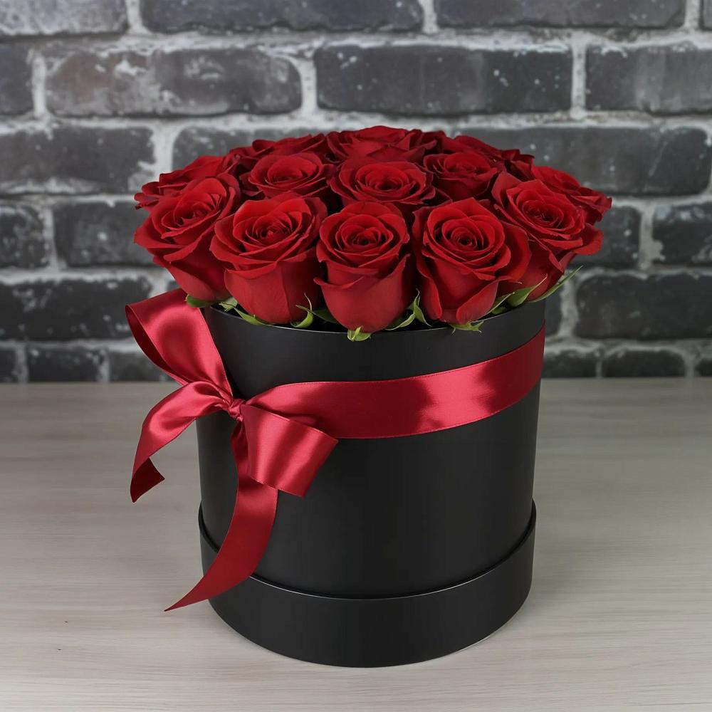 Цветочная композиция из Розы в шляпной коробке в Благодатном